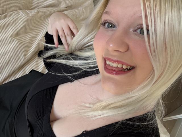LenaHoney - Live porn &amp; sex cam - 29129711