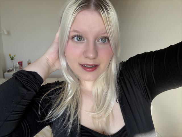 LenaHoney - Live porn &amp; sex cam - 29129717