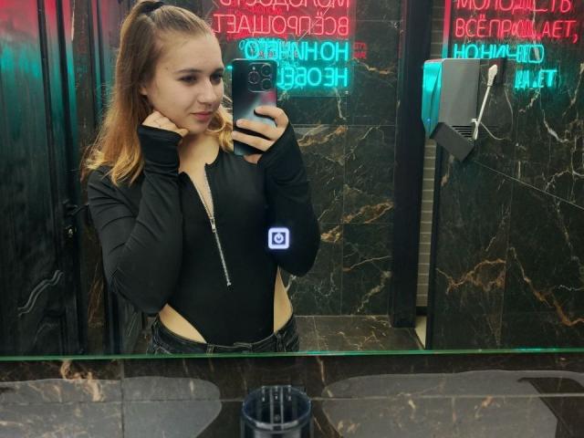 DenniseDaghita - Live porn &amp; sex cam - 29133248