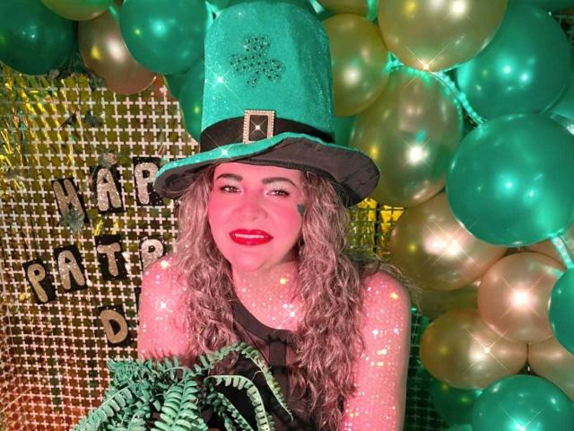 AdrianaPrettie - Live sexe cam - 29139971