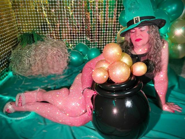 AdrianaPrettie - Live sexe cam - 29139980