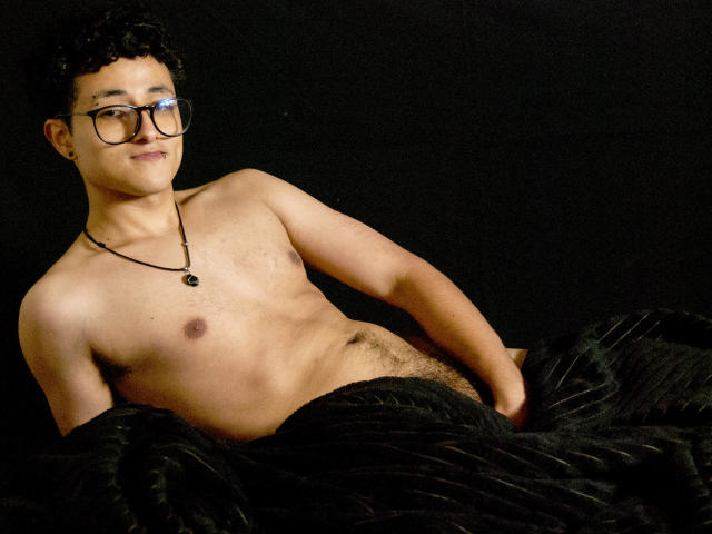 AdoniBaskerville - Sexe cam en vivo - 29143145