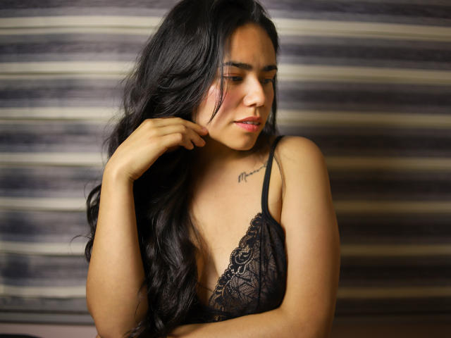 SophieWeber - Live Sex Cam - 29145146