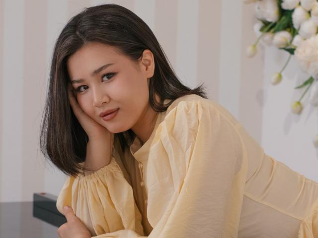 ArianaFlower - Live porn &amp; sex cam - 29161667