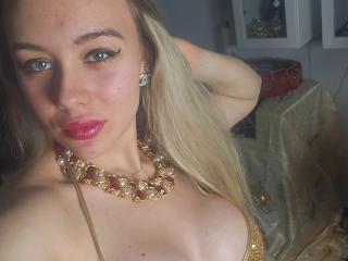 Watch Queen-of-BDSM-hot Live on XLoveCam
