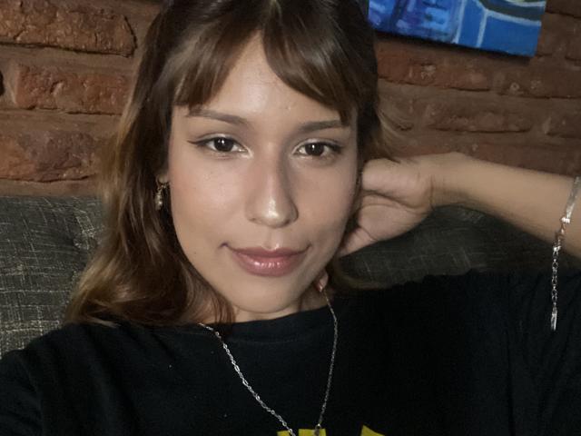 KiaraHernandezX - Sexe cam en vivo - 29165246