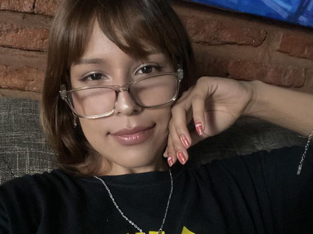 KiaraHernandezX - Sexe cam en vivo - 29165249