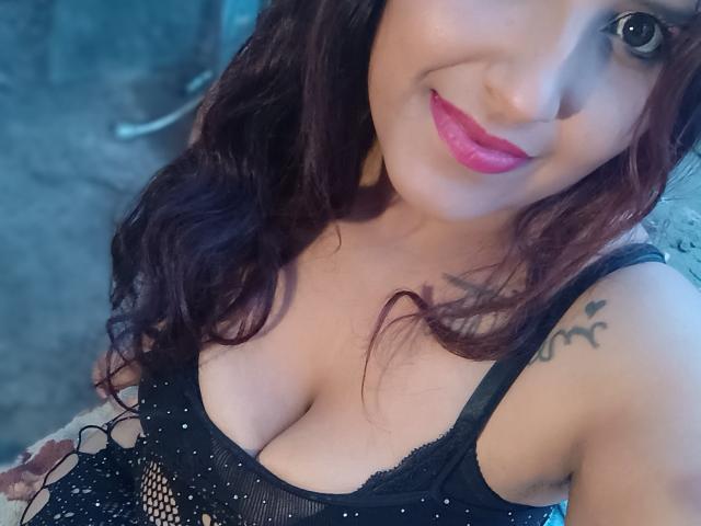 DannaRodriguez69 - Live porn &amp; sex cam - 29168879