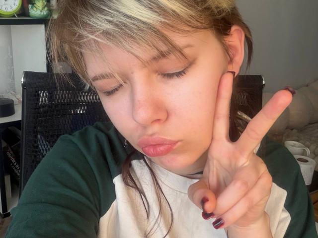 LaurenceCloud - Live sexe cam - 29170361