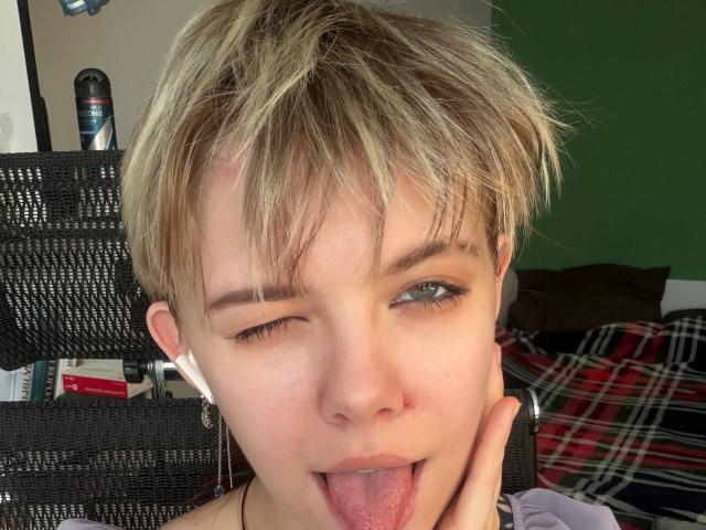 LaurenceCloud - Live porn &amp; sex cam - 29170370