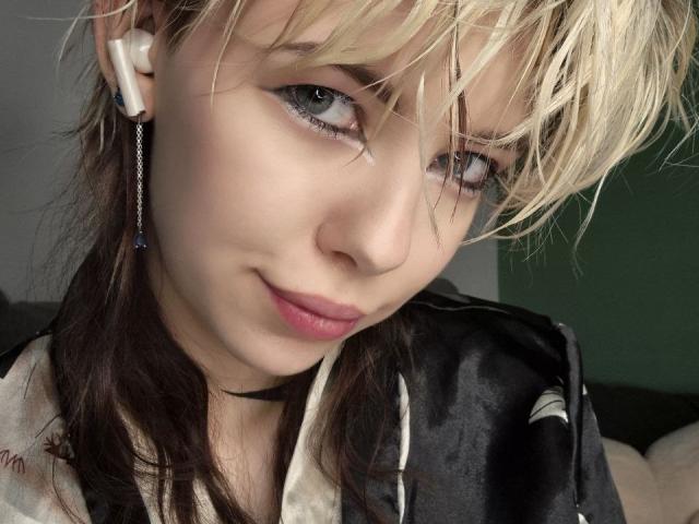 LaurenceCloud - Live sexe cam - 29170460