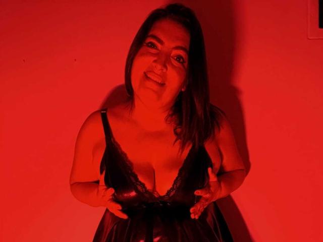 Lina69s - Sexe cam en vivo - 29170751