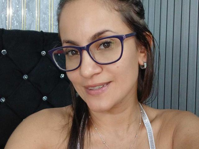 SolaraDubois - Live porn &amp; sex cam - 29172440