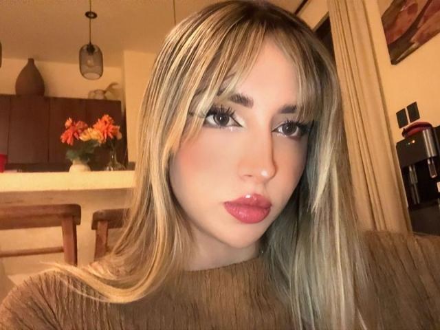 AmeliaCollins - Live porn &amp; sex cam - 29173361