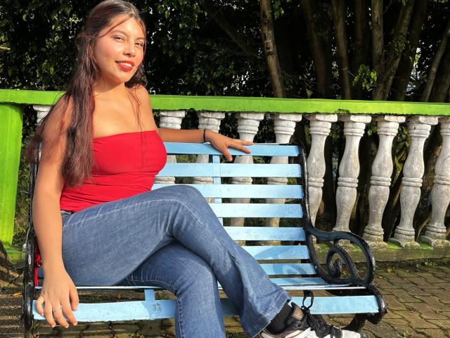 AlyssaGreen - Live sexe cam - 29177210