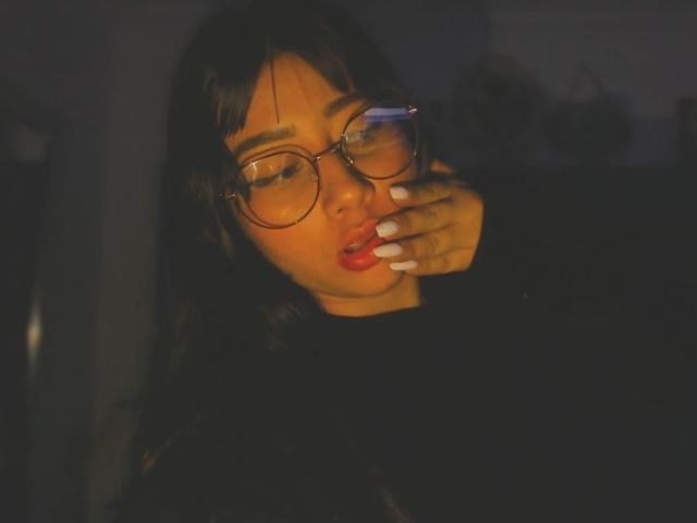 Genesiss - Live porn &amp; sex cam - 29178821