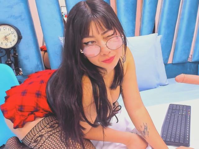 Genesiss - Live porn &amp; sex cam - 29178827