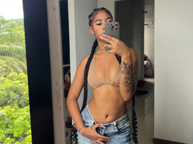 LovelyPeachss - Live porn &amp; sex cam - 29183795