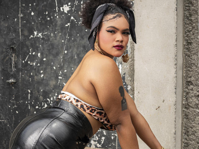 AliceJelanni - Live sexe cam - 29185088