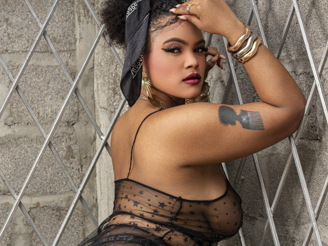 AliceJelanni - Live sexe cam - 29185268