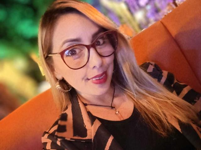 CaroLarson - Live sexe cam - 29187185