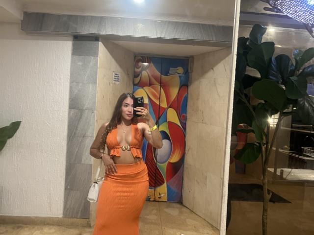 SharonKlart - Live Sex Cam - 29189117