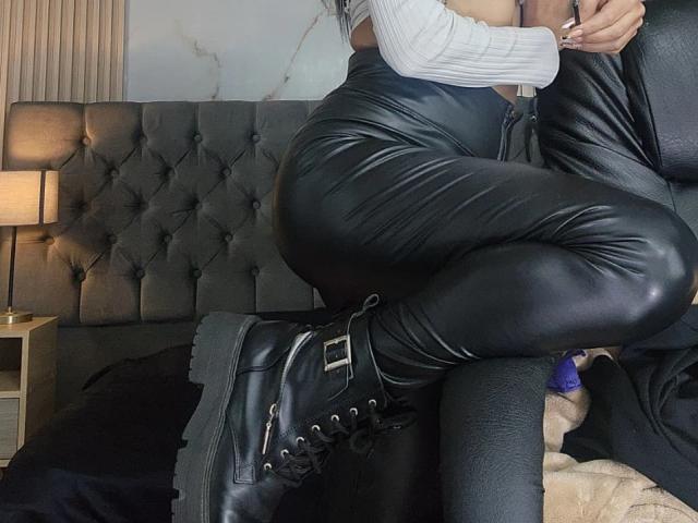 NenaBlack - Live porn &amp; sex cam - 29192660