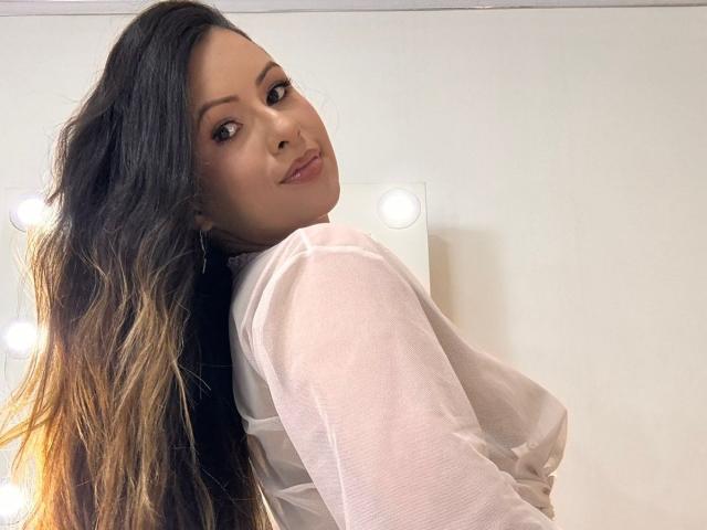 HannaRobertss - Live sex cam - 29216861