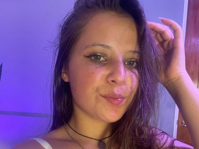 GraceRedMiller - Live porn &amp; sex cam - 29218832