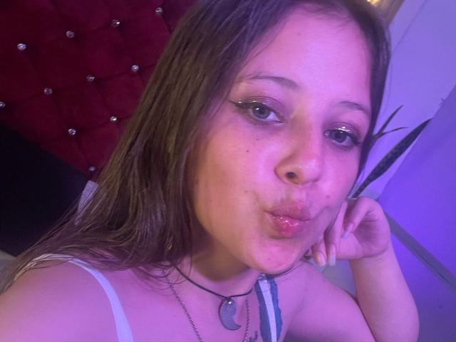 GraceRedMiller - Live porn &amp; sex cam - 29218835