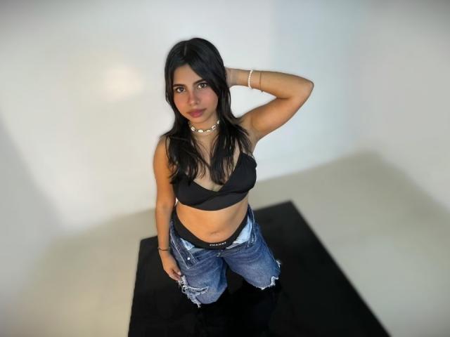 CelesteMorel - Live sex cam - 29218886