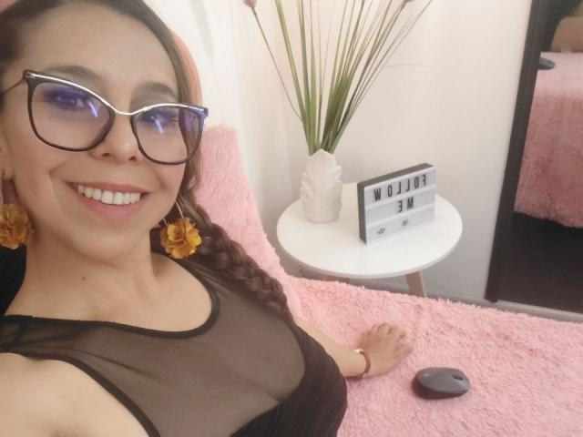 VickyVegas - Live sex cam - 29222579