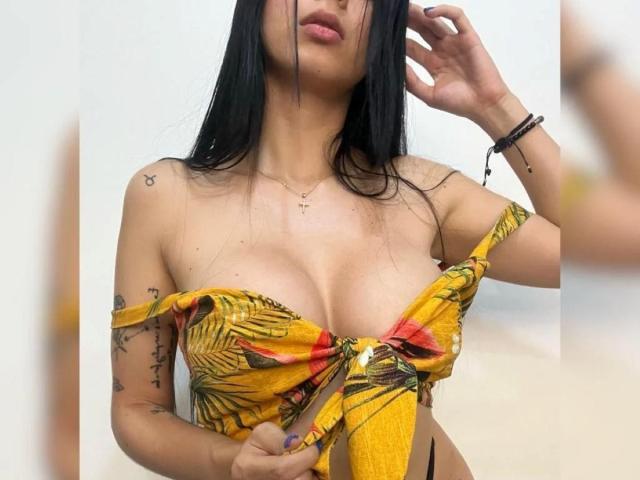 IsabellaJames - Camera khiêu dâm &amp; quyến rũ trực tiếp - 29226026