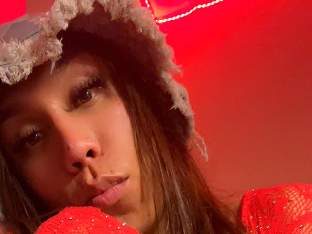 GeraldineSuan - Live sexe cam - 29228909