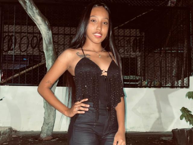 RiahannaJons - Live porn &amp; sex cam - 29234393