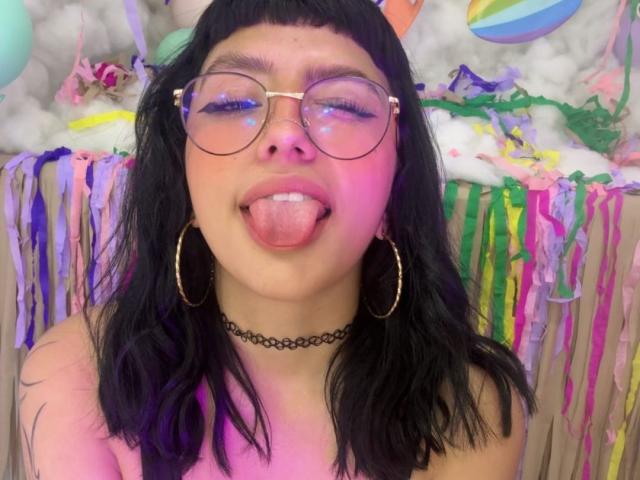 CuteH - Live Sex Cam - 29234546