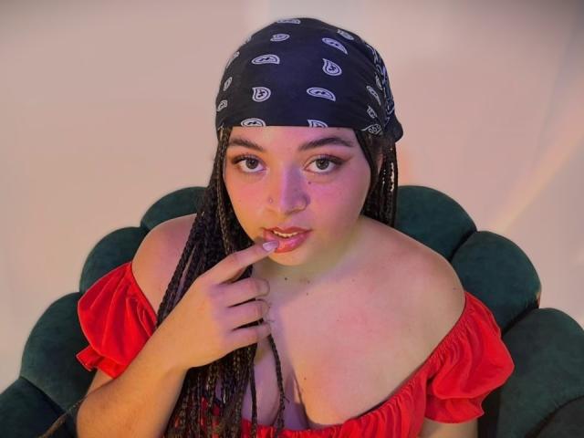 ValerieDevereux - Live porn &amp; sex cam - 29234657