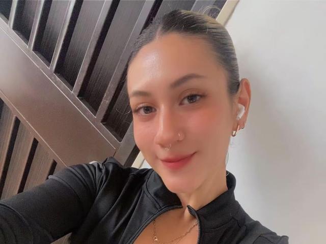 EmilyRobertts - Camera khiêu dâm &amp; quyến rũ trực tiếp - 29235044