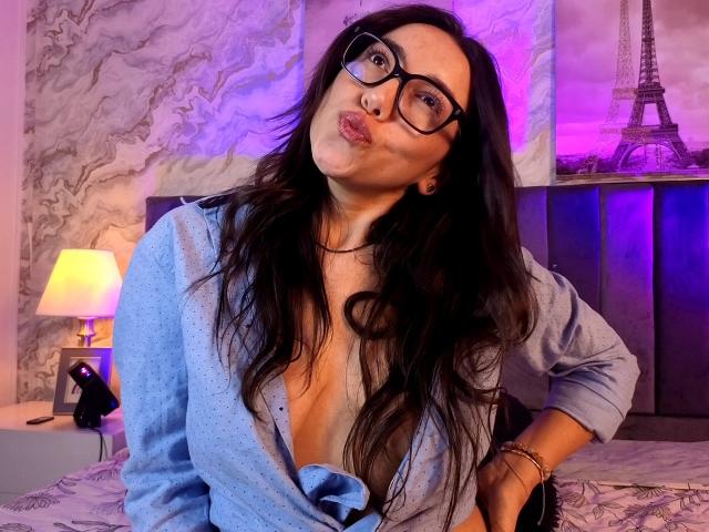 MiaReed - Live Sex Cam - 29235872