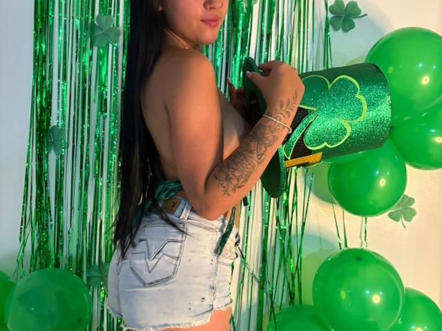 EimmyyRousee - Live porn &amp; sex cam - 29238257
