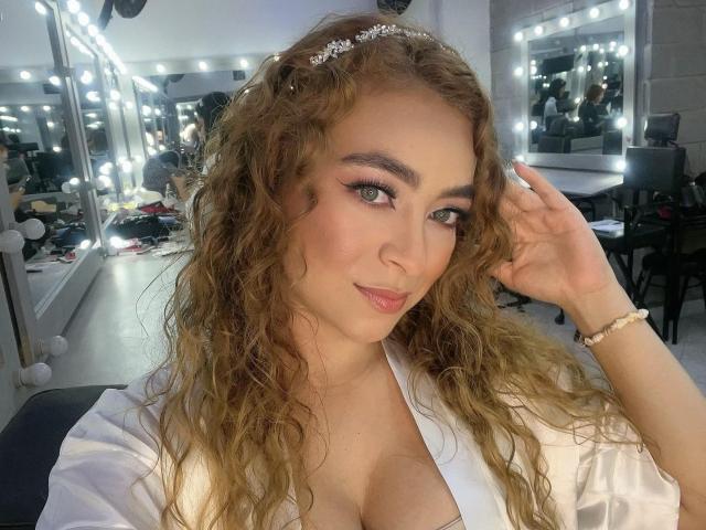 AriannaBlake - Live Sex Cam - 29240864