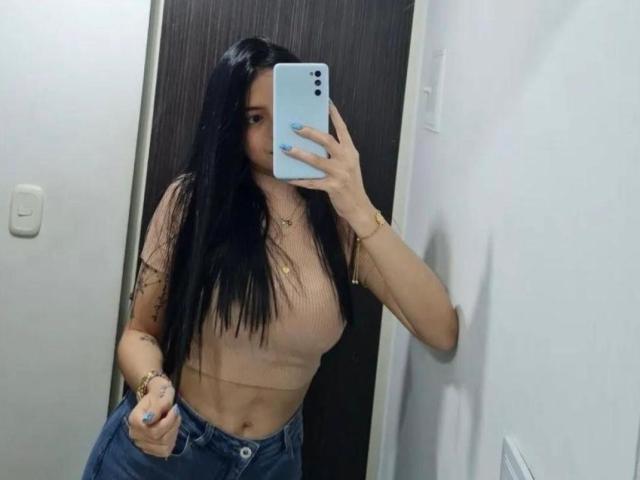 IsabellaJames - Sexe cam en vivo - 29251118