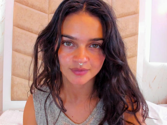 LucyySky - сексуальная веб-камера в реальном времени - 29255420