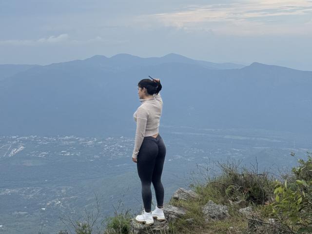 ScarlletZhen - Live porn &amp; sex cam - 29260052