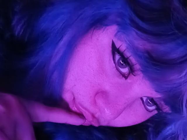 MoonBluee - Live sexe cam - 29262053