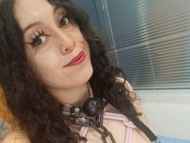 KendraSimons - Live Sex Cam - 29266325