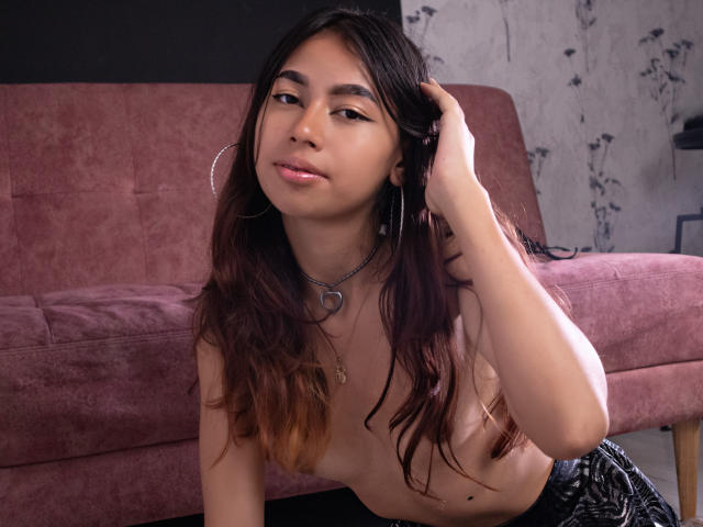 ManuelaSwin - Live porn &amp; sex cam - 29267255