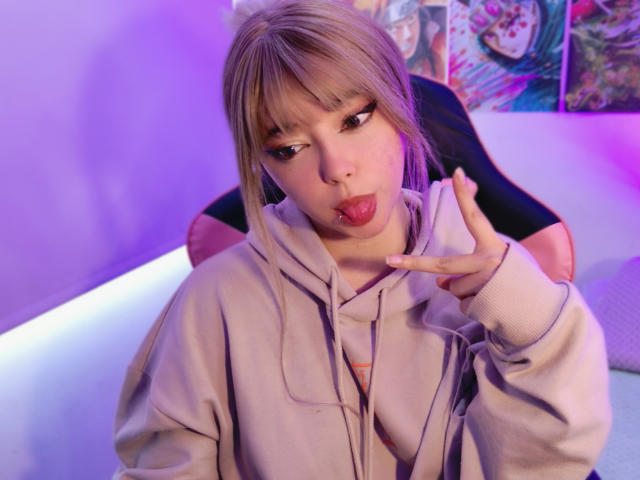 Arieyaara - Live porn &amp; sex cam - 29270351