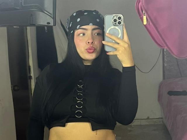 KateWelsin - Live Sex Cam - 29273096