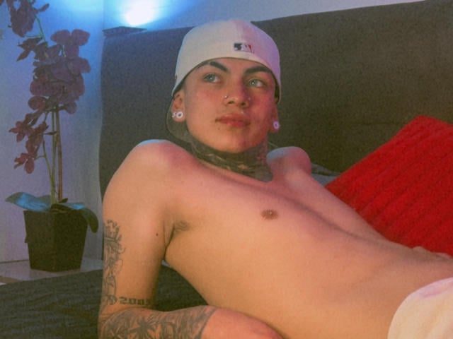 AdamsWalker - Live sexe cam - 29273870